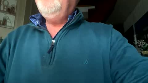 Snapshot of sexyman10091968 chatting on 21, 10, 2025 SexyLuke online show from 21, 10, 2025
