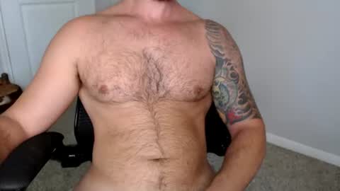 Snapshot of sexymanmk26 chatting on 7, 7, 2026 lets go private im ready to play pvt cum online show from 7, 7, 2026