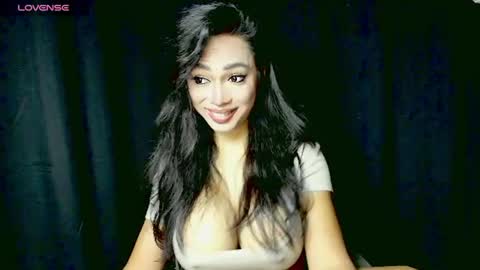 Snapshot of sexymariafoxx chatting on 24, 6, 2026 MariaFoxx online show from 24, 6, 2026