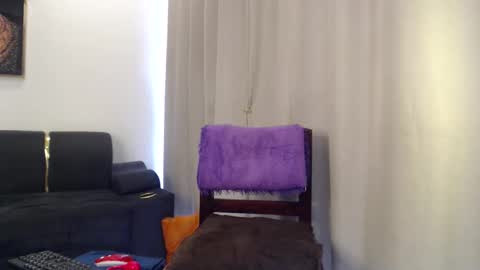 Snapshot of sexymia06 chatting on 6, 3, 2026 Melina online show from 6, 3, 2026