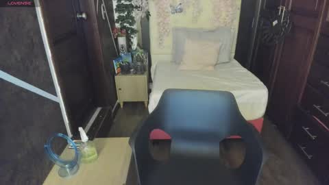 Snapshot of sexynaf chatting on 11, 9, 2025 N A F online show from 11, 9, 2025