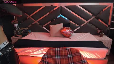 Snapshot of sexynaf chatting on 24, 9, 2025 N A F online show from 24, 9, 2025