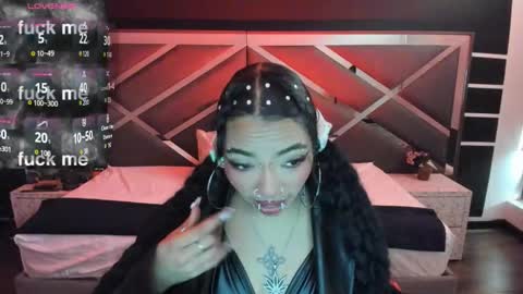 Snapshot of sexynaf chatting on 26, 9, 2025 N A F online show from 26, 9, 2025