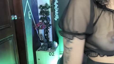 Snapshot of sexynaf chatting on 24, 10, 2025 N A F online show from 24, 10, 2025