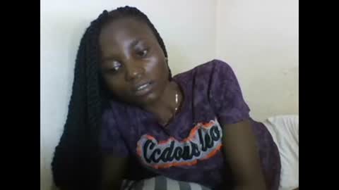Snapshot of sexyneedle22 chatting on 17, 2, 2025 VIVIAN online show from 17, 2, 2025