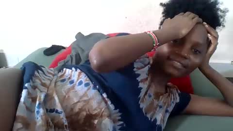 Snapshot of sexyneedle22 chatting on 9, 6, 2026 VIVIAN online show from 9, 6, 2026