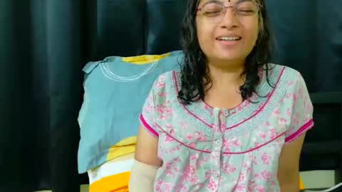 Snapshot of sexyniharika chatting on 22, 10, 2025 Niharika online show from 22, 10, 2025