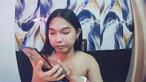 Snapshot of sexypetiteraine chatting on 22, 4, 2026 sexypetiteraine online show from 22, 4, 2026