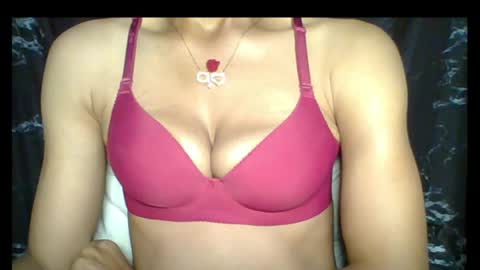 sexypussy000 online show from 20, 4, 2026