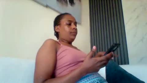 DOVY ACHIENG online show from 25, 10, 2025