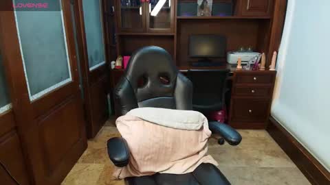 Snapshot of sexyrachel_ chatting on 10, 1, 2026 R A C H E L online show from 10, 1, 2026