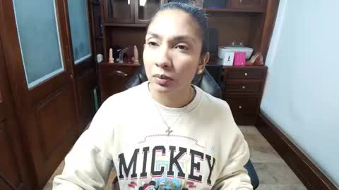 Snapshot of sexyrachel_ chatting on 11, 1, 2026 R A C H E L online show from 11, 1, 2026