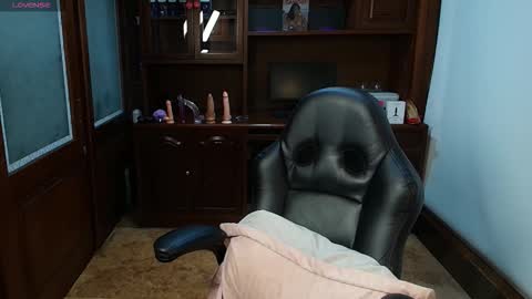 Snapshot of sexyrachel_ chatting on 14, 1, 2026 R A C H E L online show from 14, 1, 2026