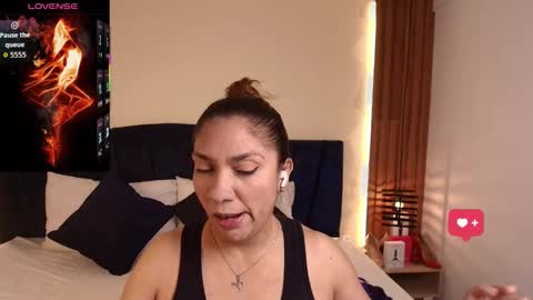 Snapshot of sexyrachel_ chatting on 17, 3, 2026 R A C H E L online show from 17, 3, 2026