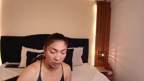 Snapshot of sexyrachel_ chatting on 18, 3, 2026 R A C H E L online show from 18, 3, 2026