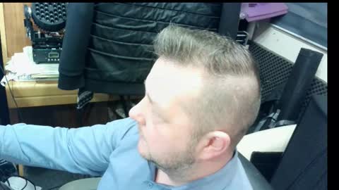 sexysteve80 online show from 4, 2, 2026