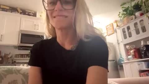 Snapshot of sexytiff6 chatting on 24, 10, 2025 sexytiff6 online show from 24, 10, 2025