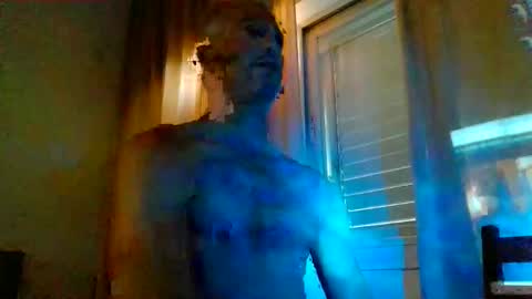 Snapshot of sexytlvhere chatting on 17, 12, 2025 sexytlvhere online show from 17, 12, 2025