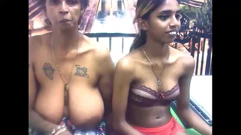 Snapshot of sexyva4u2luv chatting on 21, 2, 2025 sexyva4u2luv online show from 21, 2, 2025
