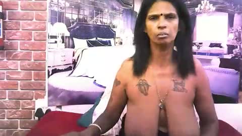 Snapshot of sexyva4u2luv chatting on 11, 11, 2025 sexyva4u2luv online show from 11, 11, 2025