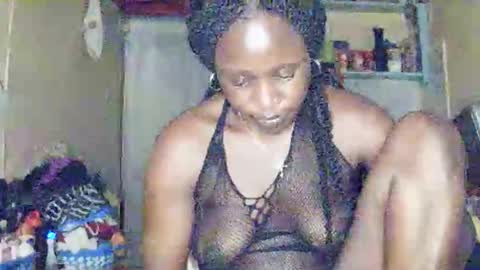 Snapshot of sexyverah444 chatting on 2, 5, 2026 Sexyverah444 online show from 2, 5, 2026