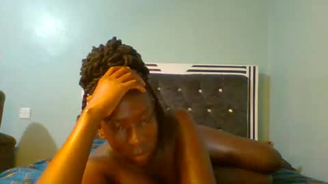 Snapshot of sexyvivy chatting on 2, 3, 2025 VIVIAN online show from 2, 3, 2025