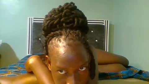 Snapshot of sexyvivy chatting on 4, 3, 2025 VIVIAN online show from 4, 3, 2025