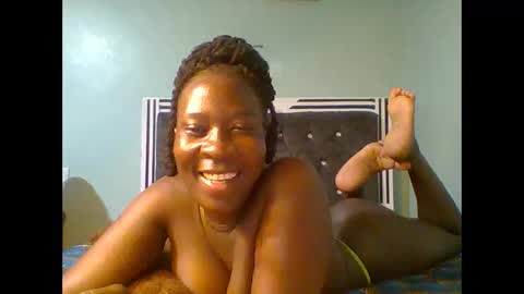 Snapshot of sexyvivy chatting on 5, 3, 2025 VIVIAN online show from 5, 3, 2025