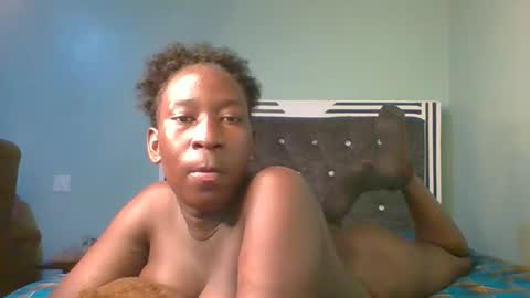 Snapshot of sexyvivy chatting on 6, 11, 2025 VIVIAN online show from 6, 11, 2025