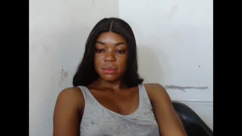 Snapshot of sexyxmilfx chatting on 4, 3, 2026 sexyxmilfx online show from 4, 3, 2026