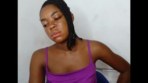 Snapshot of sexyxmilfx chatting on 19, 3, 2026 sexyxmilfx online show from 19, 3, 2026