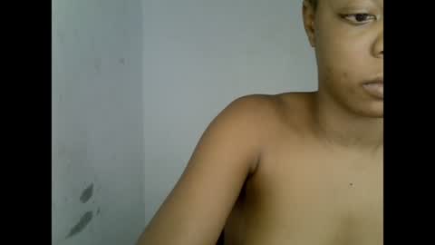 Snapshot of sexyxpeach chatting on 2, 7, 2026 sexyxpeach online show from 2, 7, 2026