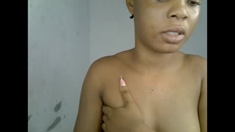 Snapshot of sexyxpeach chatting on 22, 7, 2026 sexyxpeach online show from 22, 7, 2026