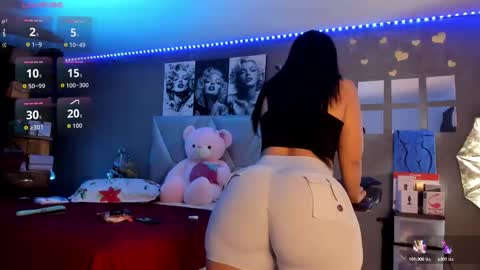 Snapshot of sexyzoe_69 chatting on 3, 10, 2025 Alexa online show from 3, 10, 2025