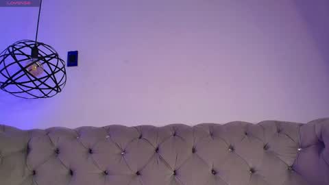 Snapshot of shadowlune chatting on 2, 6, 2026 shadowlune online show from 2, 6, 2026