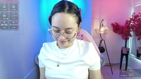 Snapshot of shady_bug chatting on 17, 4, 2026 Shady online show from 17, 4, 2026