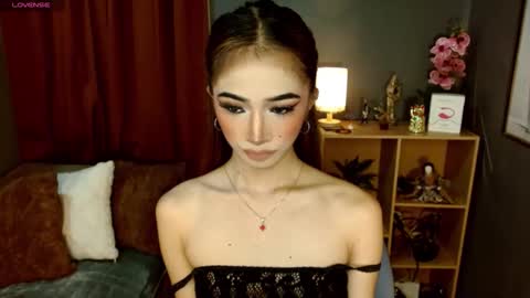 Snapshot of shaina_cummer chatting on 22, 3, 2026 shaina online show from 22, 3, 2026