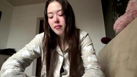 Hana online show from 3, 12, 2025