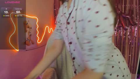 Vivian online show from 19, 12, 2025