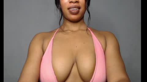 Snapshot of shallie_x chatting on 1, 6, 2026 ESTHER online show from 1, 6, 2026