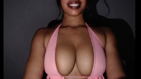 Snapshot of shallie_x chatting on 6, 6, 2026 ESTHER online show from 6, 6, 2026