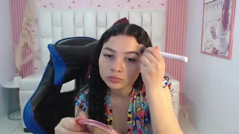 Snapshot of shalon_diaz_sub chatting on 7, 10, 2025 Shalon online show from 7, 10, 2025