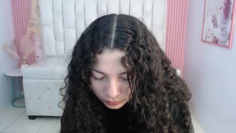 Snapshot of shalon_diaz_sub chatting on 30, 10, 2025 Shalon online show from 30, 10, 2025