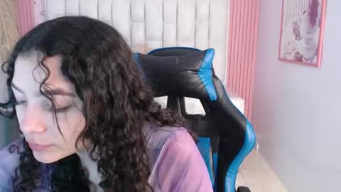 Snapshot of shalon_diaz_sub chatting on 24, 11, 2025 Shalon online show from 24, 11, 2025