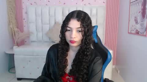 Snapshot of shalon_diaz_sub chatting on 28, 11, 2025 Shalon online show from 28, 11, 2025