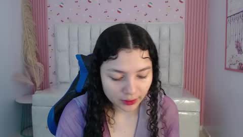 Snapshot of shalon_diaz_sub chatting on 4, 12, 2025 Shalon online show from 4, 12, 2025