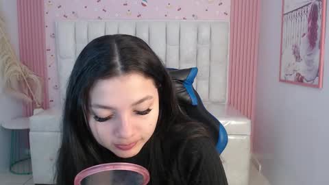 Snapshot of shalon_diaz_sub chatting on 15, 12, 2025 Shalon online show from 15, 12, 2025