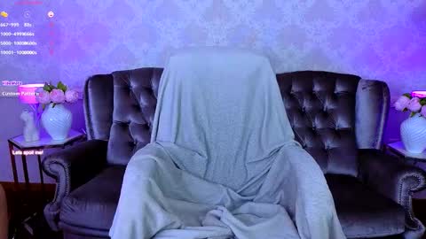 Snapshot of shame_lesss chatting on 22, 11, 2025 Lessi online show from 22, 11, 2025