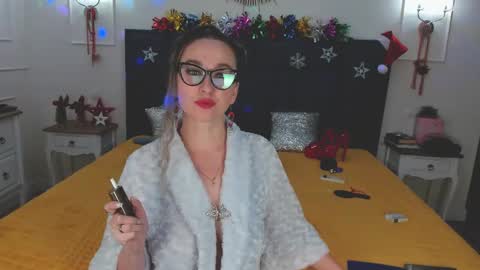 Snapshot of shana_power chatting on 26, 12, 2024 Svetlana ...........help me get 100 reactions before the end of the year Thumb up if you like me I appreciate it and thank you online show from 26, 12, 2024