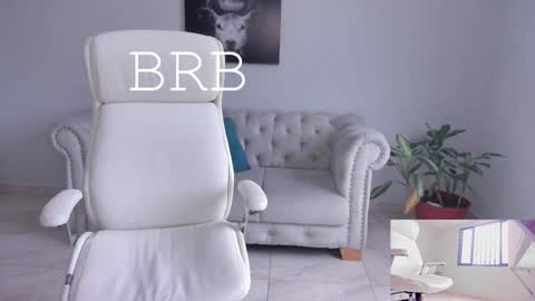 Snapshot of shanabellucy chatting on 30, 1, 2025 onlyfans shanabellucy online show from 30, 1, 2025